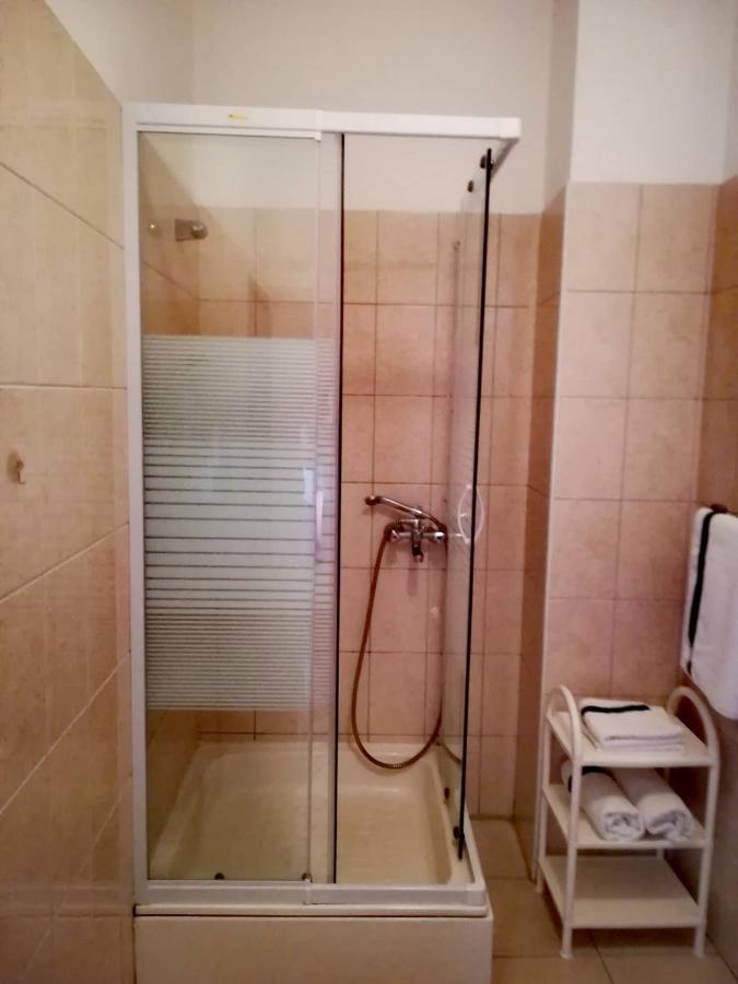 Apartments Martinac Sukošan Екстериор снимка