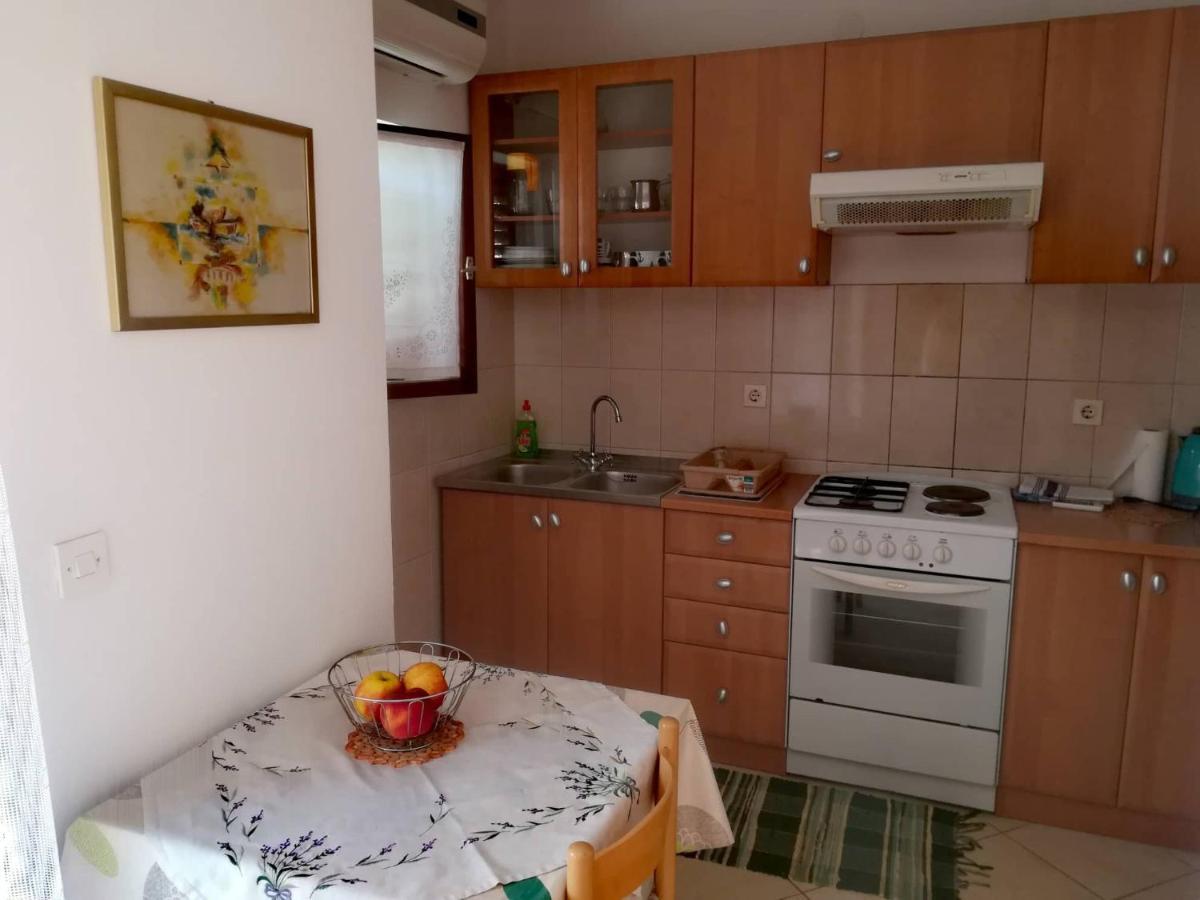 Apartments Martinac Sukošan Екстериор снимка
